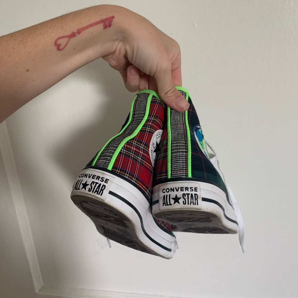 Multi color Converse